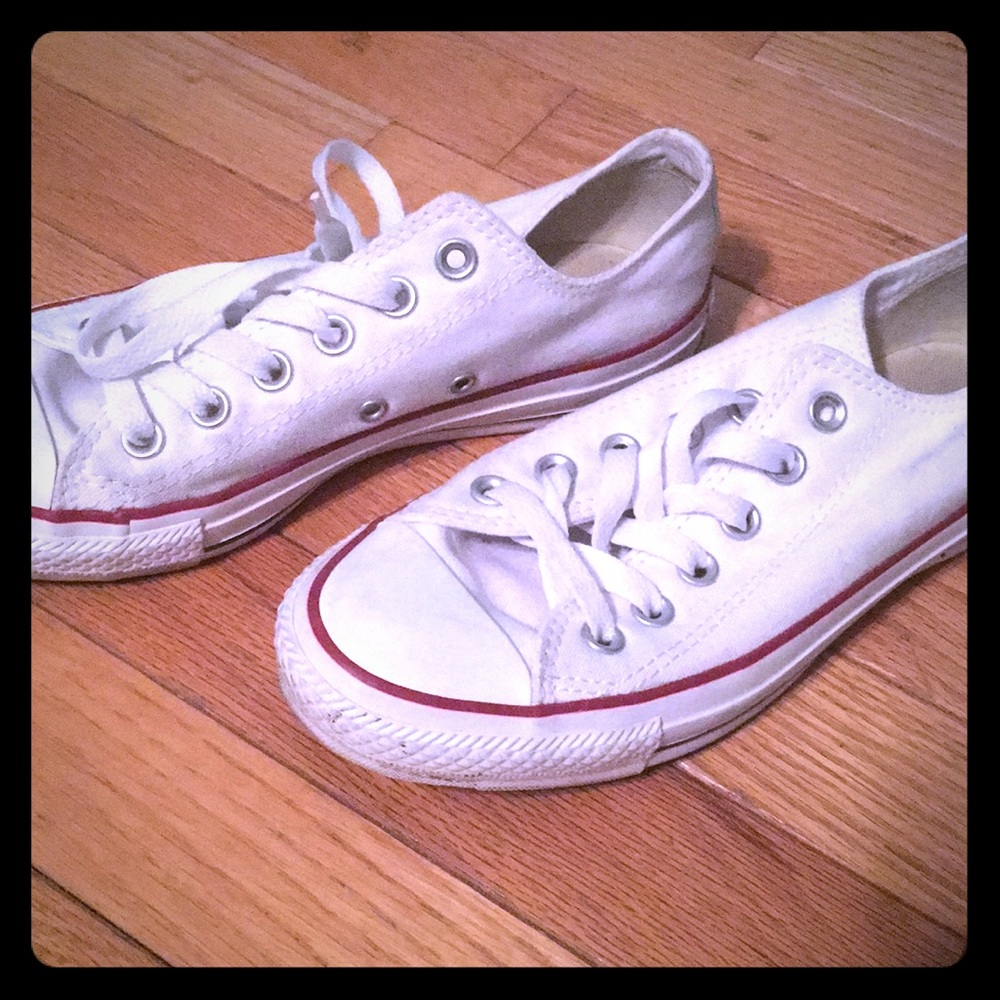 White Unisex Lowtop Converse